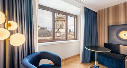 Hilton Berlin Room Type - KING EXEC PLUS DOME VIEW