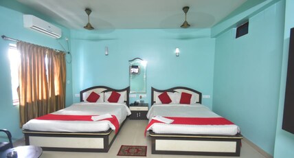 Live Hotel Room Type - Family Deluxe Room AC