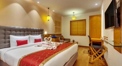 Golden Tulip New Delhi, Hari Nagar Room Type - Superior room - 1 Double Bed