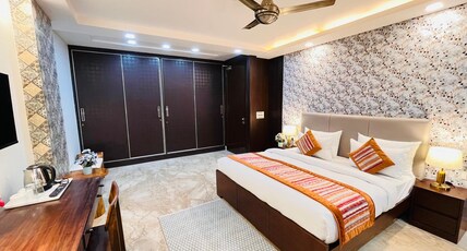 Green Park Haven Near AIIMS Room Type - Deluxe Double room