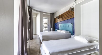 ibis Styles Lisboa Centro Liberdade NE Room Type - Triple room with 1 double bed and 1 single bed ibis Styles Lisboa Centro Liberdade NE Room Type - Triple room with 1 double bed and 1 single bed