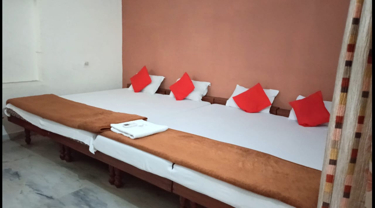 Hotel Shyam Darbar- Infront Jagatpita Shri Brahma Mandir - Tap to explore photos