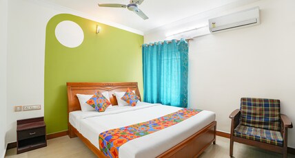 FabHotel Lloyd's Inn Kilpauk Room Type - Deluxe Room