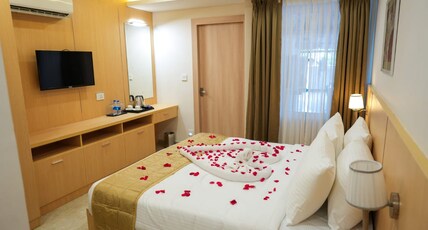 SAUPARNIKA REGENCY Room Type - SUITE