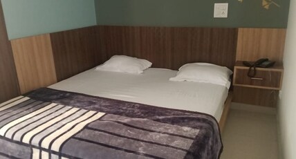 Hotel Radission Inn Room Type - Super Deluxe