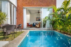 VILLA AT LA RISA BY AMOREY STAYS..
