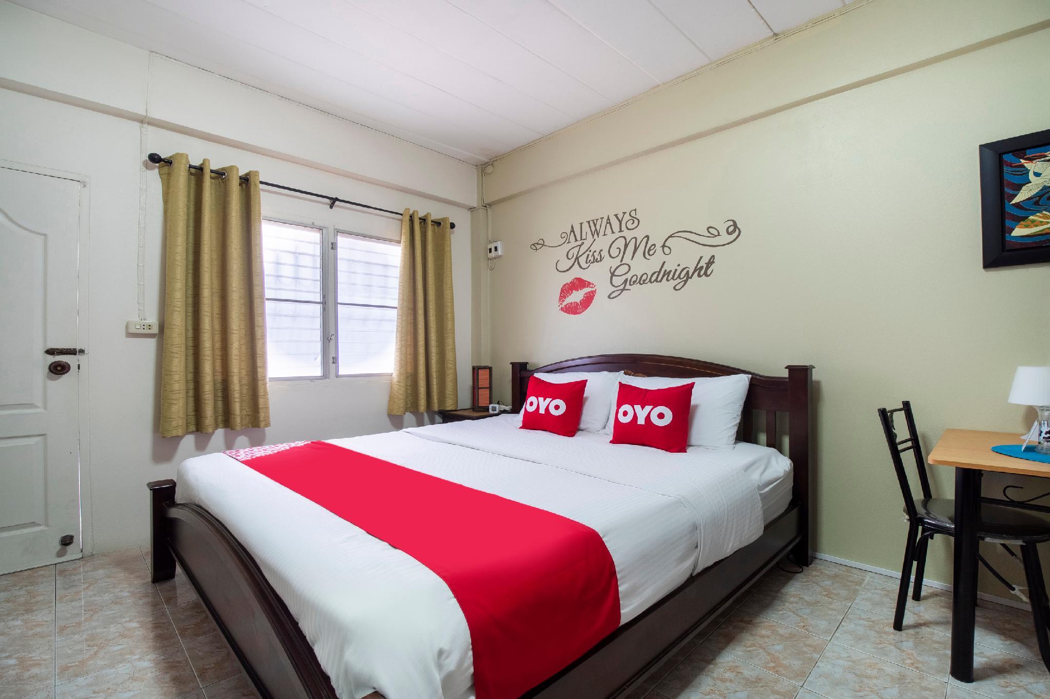 OYO 838 Aromdee Apartment - Tap to explore photos