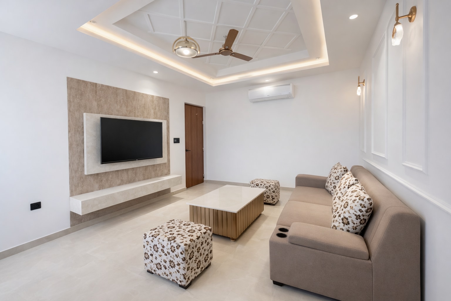 The Neeraj Marine Ganga Luxury Homestay with Himalayas and Ganga Ghat Access - Tap to explore photos
