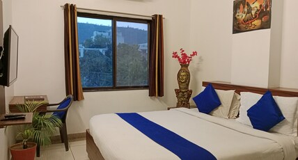 KESAR RESIDENCY Room Type - Deluxe Room KESAR RESIDENCY Room Type - Deluxe Room