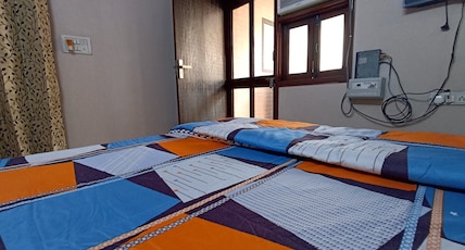 One Bedroom with Kitchen near Pulbangash Metro Room Type - Bedroom 1