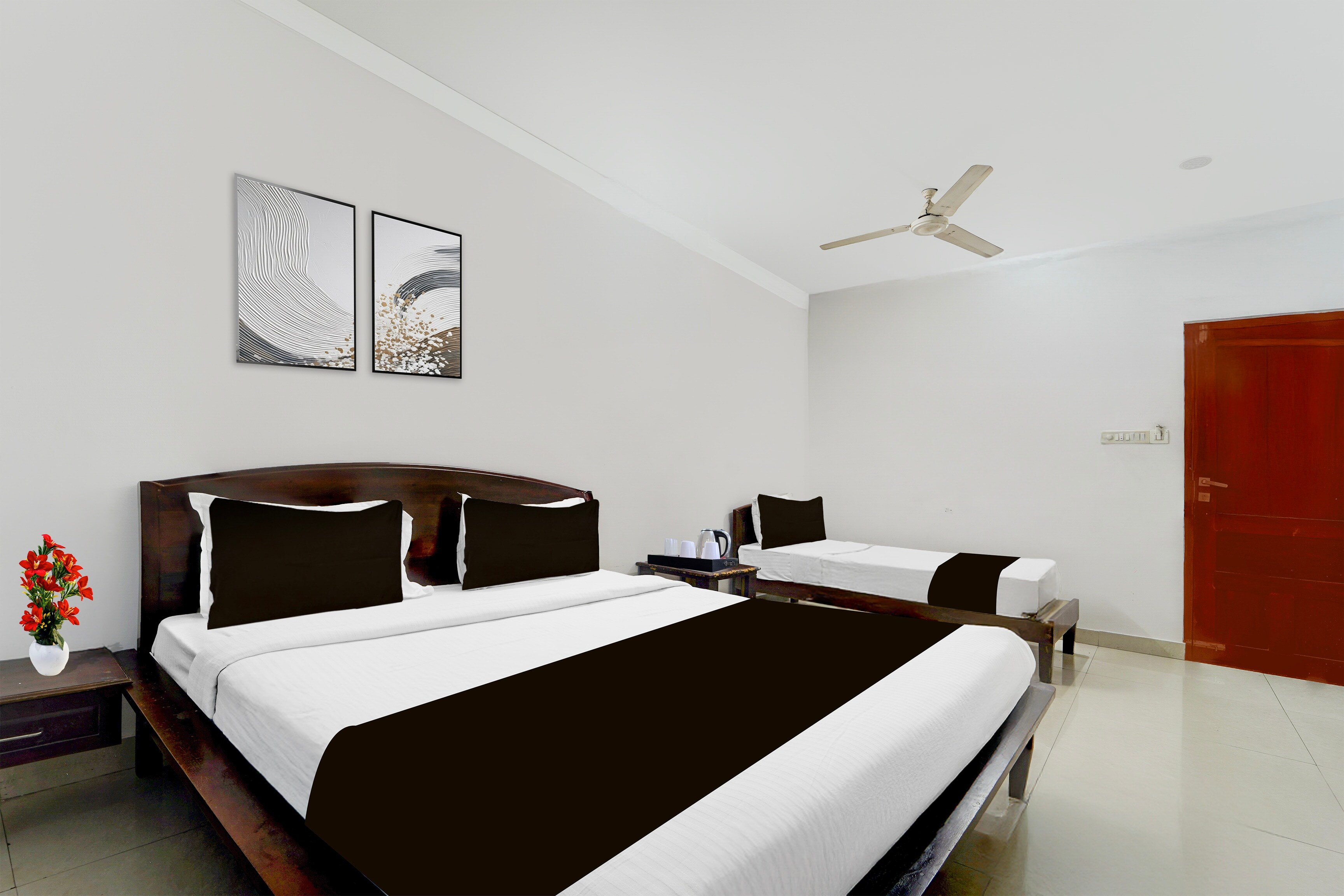 Collection O Infopark Kochi Formerly Malabar Plaza Residency - Tap to explore photos
