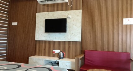 Kamala Homestay, Mondarmoni Room Type - Deluxe Room Sea View