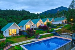 Gardenia Pool Resort Kanthalloor by VOYE HOMES