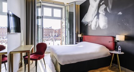Ibis Styles Toulouse Capitole Room Type - Privilege Room with 1 double bed, overlooking Place du CAPITOLE