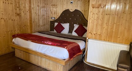 Pine Palace Resorts Room Type - Deluxe Room