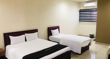 Atland Residency Room Type - DELUXE DOUBLE ROOM