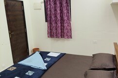 RR SUITES