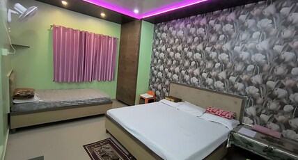 Smriti Homestay Room Type - Bedroom: 201