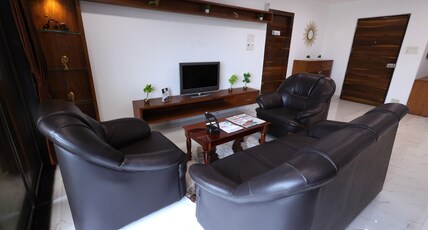 Gagal Home BKC Suite | Rooms & Caretaker Room Type - 3 BHK Luxury Suite