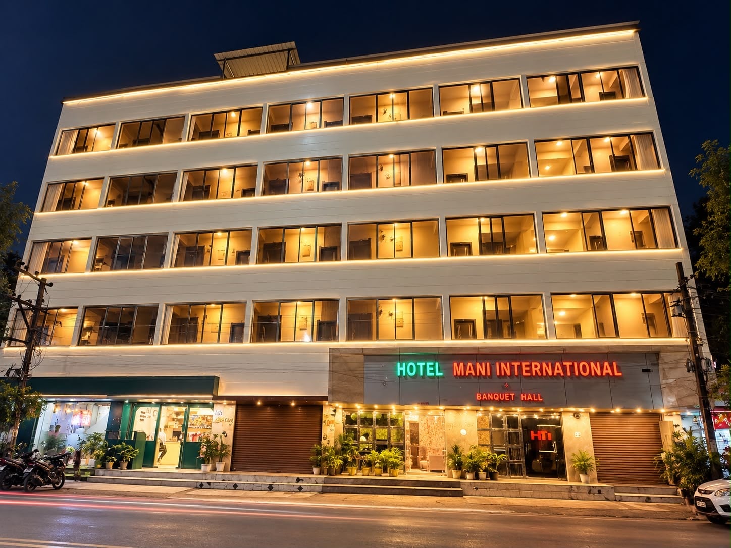 Hotel Mani International - Tap to explore photos