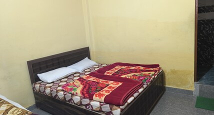 Shanti Niwas by StayApart Room Type - Triple Room