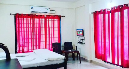 Aishwaryas Guest Inn Room Type - Deluxe