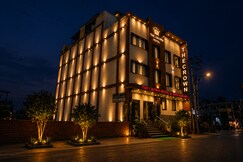 Crown Hotel Agra near Taj Mahal