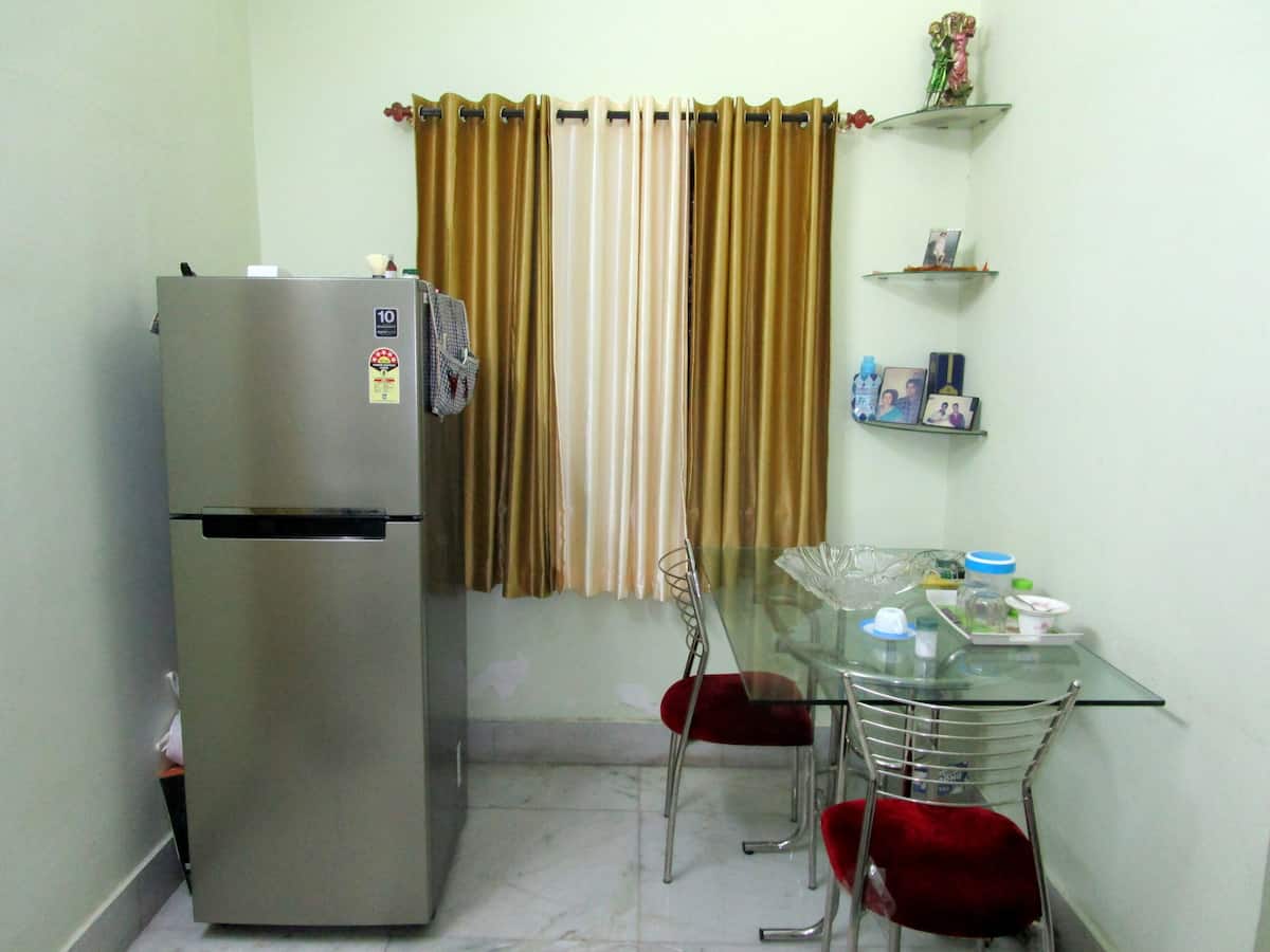 Mimo's Bnb Kolkata(Stay and Experience under one roof) - Tap to explore photos
