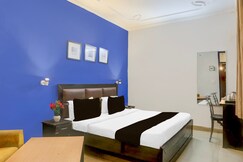 Super Townhouse Super Anmol Residency Near Saket Metro Delhi