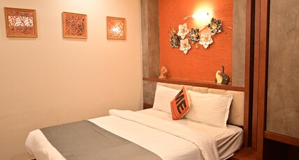 HOTEL PADMA MANOR LUXE Room Type - PREMIUM