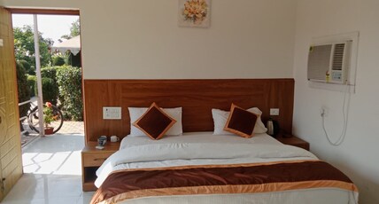 MST Farm & Resort Room Type - Eco Cottage