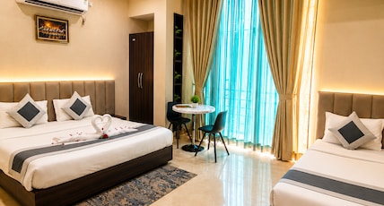 Moon High Stays | A Luxury Stay Room Type - Triple Bed Family Room With City View
