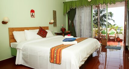 Soma Palmshore Room Type - Sea Facing AC Standard With Balcony