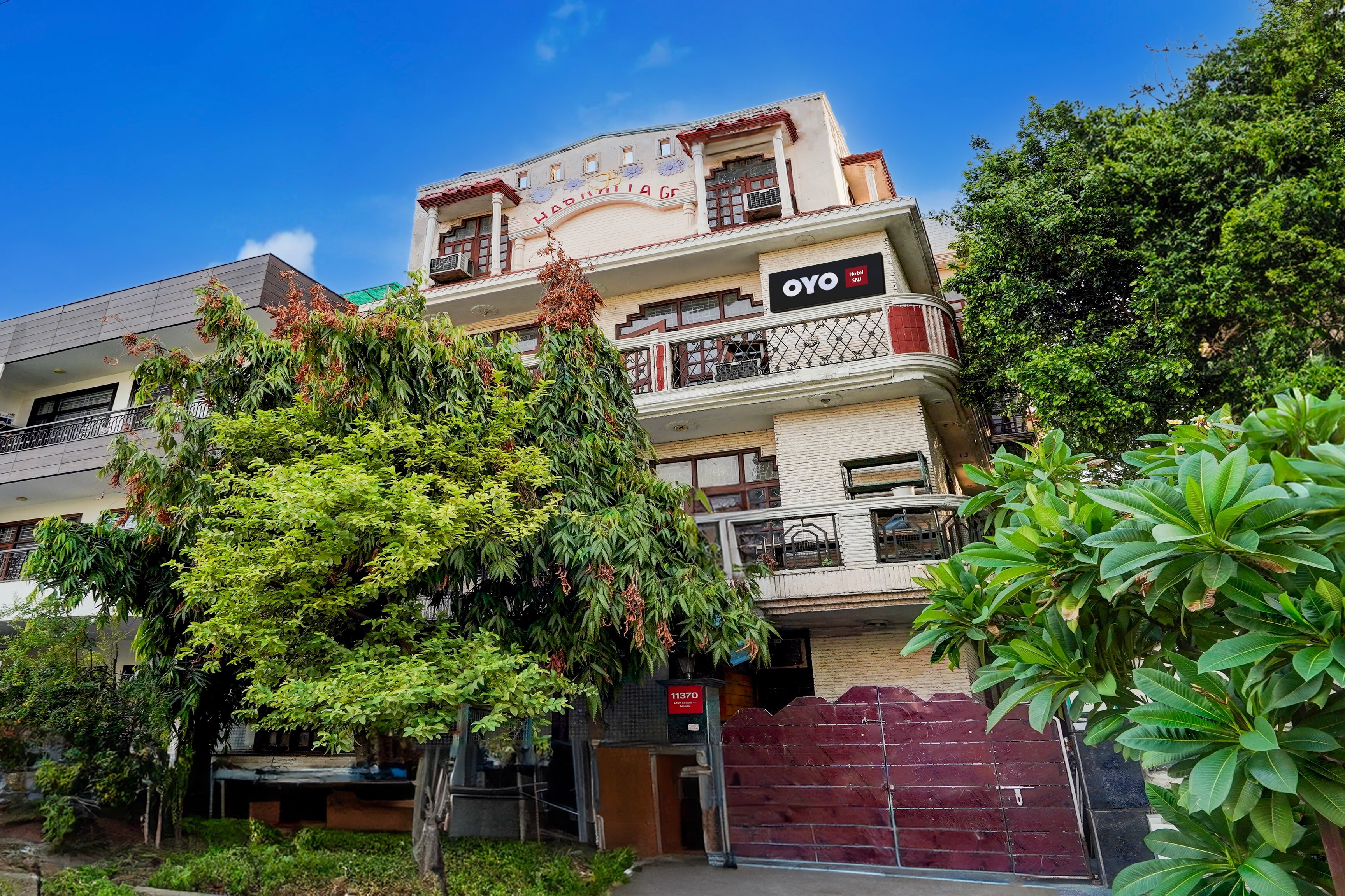 Hotel O SNJ HOTELS - Tap to explore photos