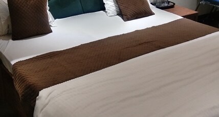 Hotel Rajbhog Room Type - Deluxe Room
