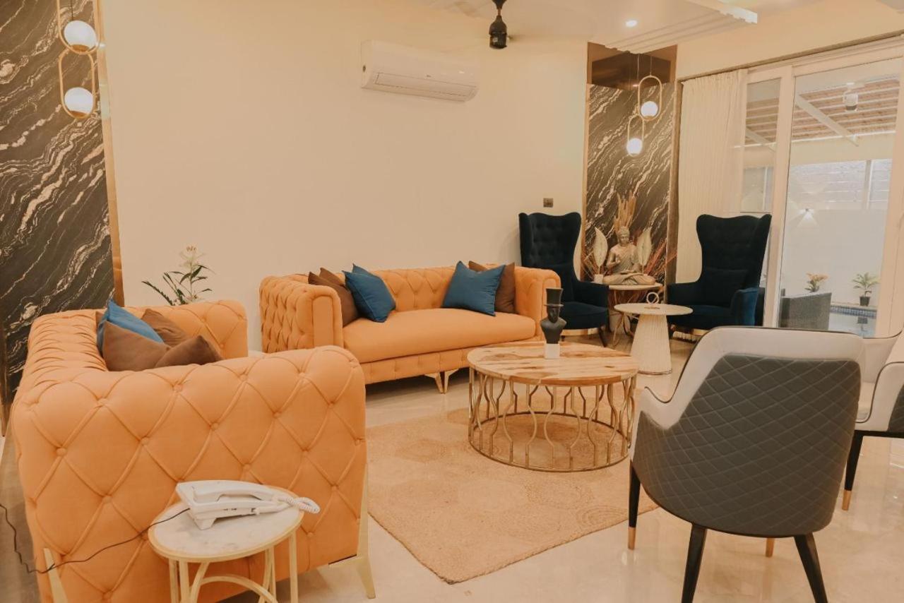 Luxury 6BHK Villa with Private Pool Near Candolim - Tap to explore photos