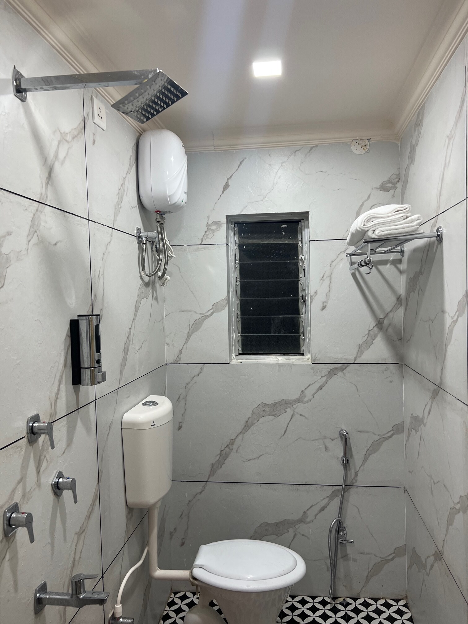 HOTEL GITANJALI - Tap to explore photos