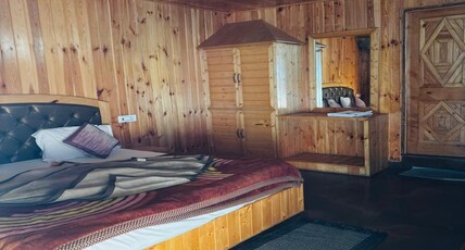Fusion Guest House Room Type - Premium Room