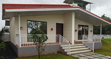 Peak Paradise Resort Room Type - Executive Villa Room with Deck
