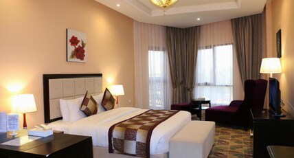 Red Castle Hotel Sharjah Room Type - Deluxe Suite Exclusive