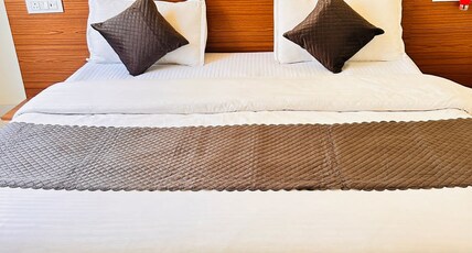 Friends Resort Room Type - Deluxe Double Bedroom