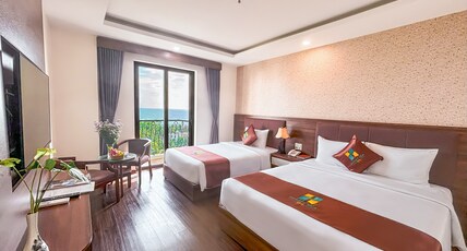 Night Sea Hotel Room Type - Deluxe Double or Twin Room with Garden View Night Sea Hotel Room Type - Deluxe Double or Twin Room with Garden View