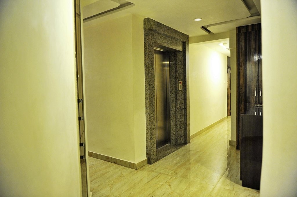 New Hotel Jannat - Tap to explore photos