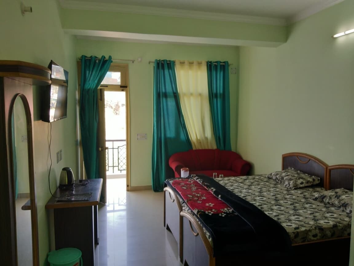 Hotel Punetha Inn, Pithoragarh - Tap to explore photos