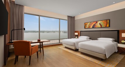 Grand Hyatt Kochi Bolgatty Room Type - 2 TWIN BEDS CLUB ACCESS BACKWATER VIEW