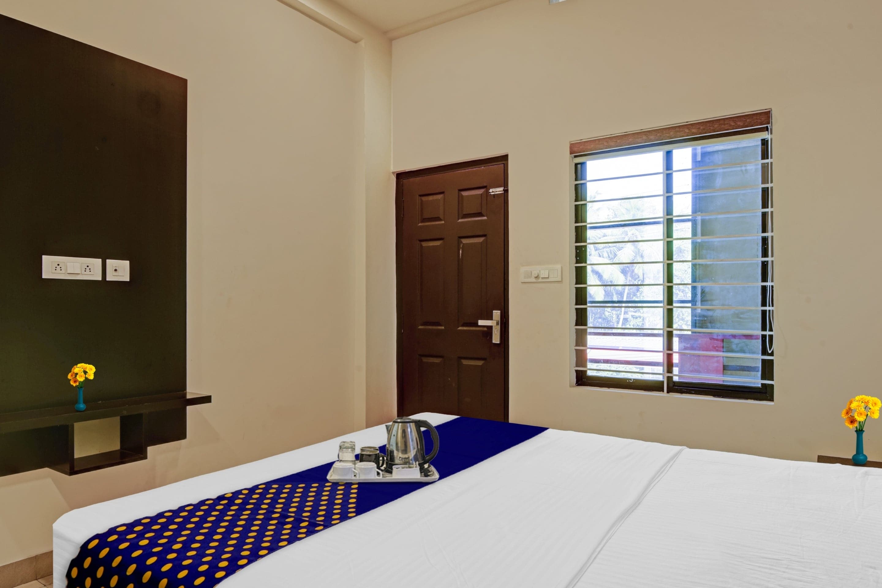 Hotel O Omassery Open stay - Tap to explore photos