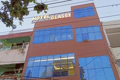Hotel Glassy 11