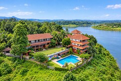 Vistara Resort