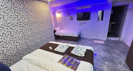 BR Greens Hotel Room Type - Triple Bed