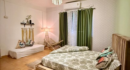 Endlesss Blue Hostel- Vagator Room Type - 1 Private Room (Queen size bed)